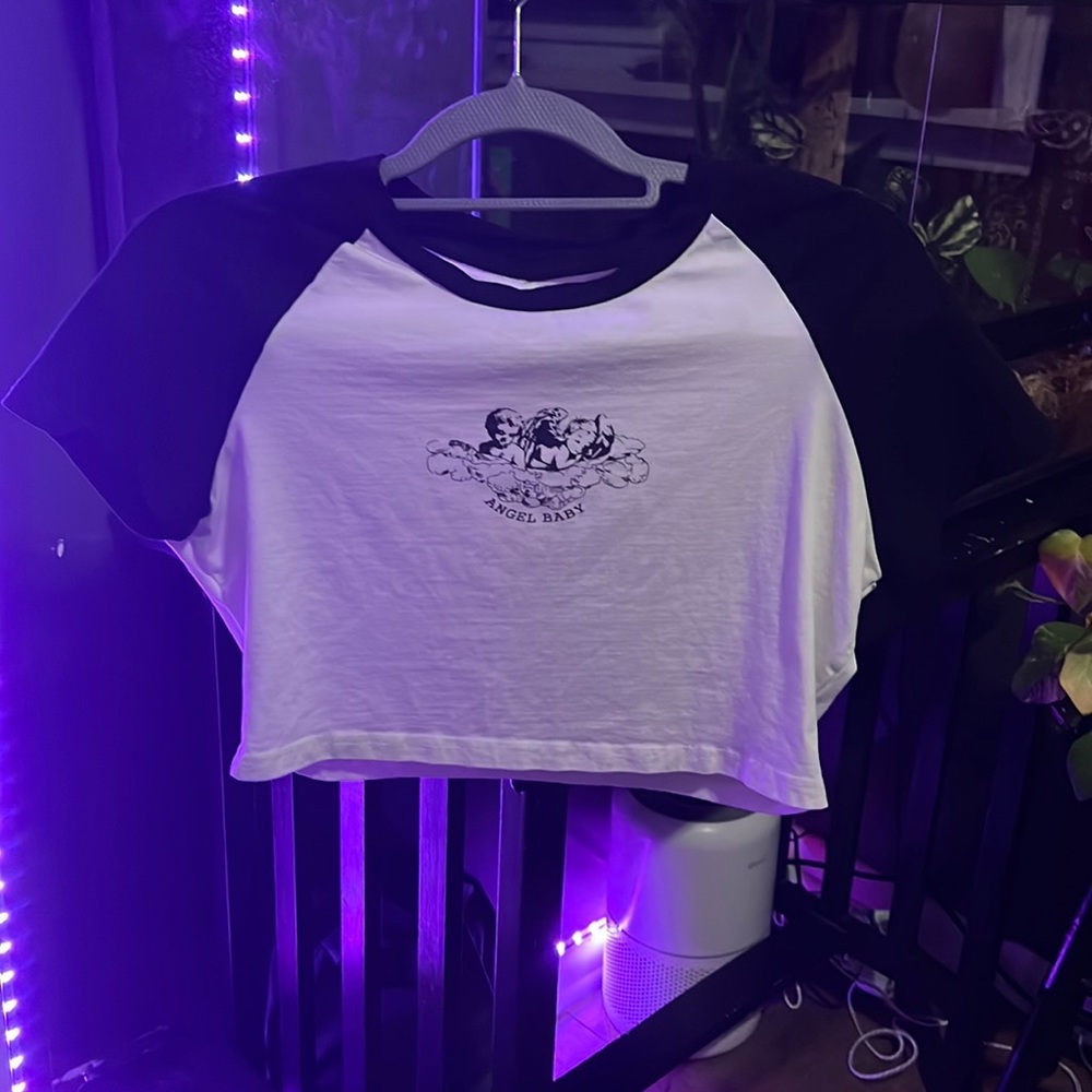 black and white crop top large